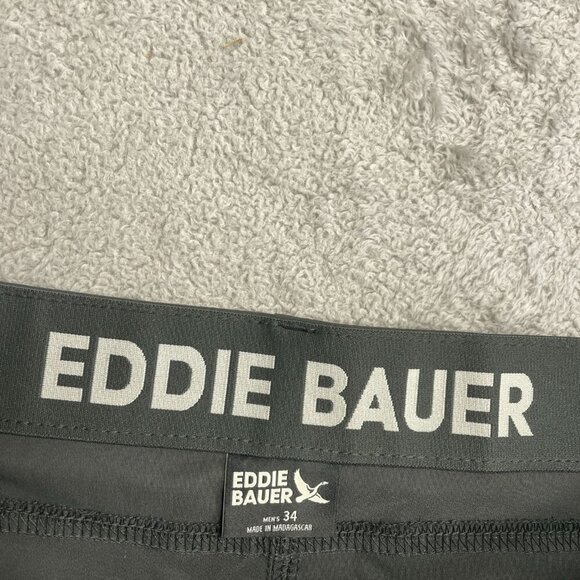 NWOT Eddie Bauer Rainier 10” Tech Shorts Men’s 34 Cargo Outdoor Black - Picture 7 of 7